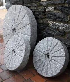 Mühlstein Aus Granit Kaufen - Mühlsteine 8 Mühlstein Aus Granit Kaufen - Mühlsteine -Günstiges Laub Tanz Geschäft muehlstein aus granit kaufen muehlsteine3