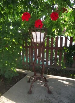 Günstiges Laub Tanz Geschäft -Günstiges Laub Tanz Geschäft nostalgischer blumenstaender aus schmiedeeisen romaric2