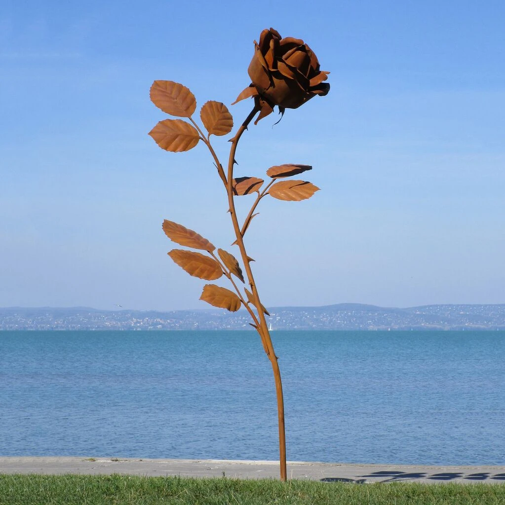 XXL Gartenrose Aus Stahl Mit Details Aus Handarbeit - Rosera 4 XXL Gartenrose Aus Stahl Mit Details Aus Handarbeit - Rosera – Bild 2